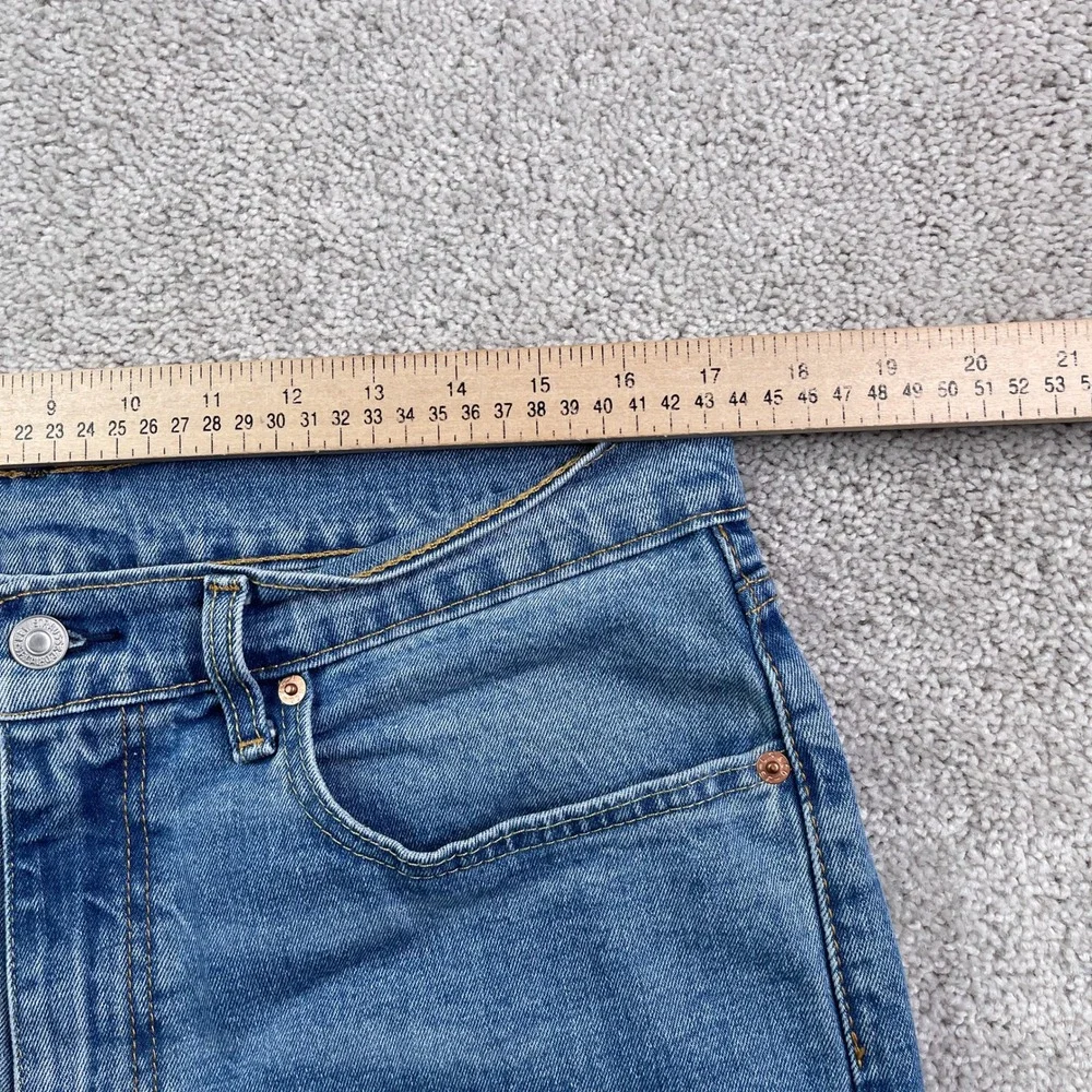 Levis Jeans Mens 34x30 Blue 550 Relaxed Fit Tapered Leg Stretch Denim Pants